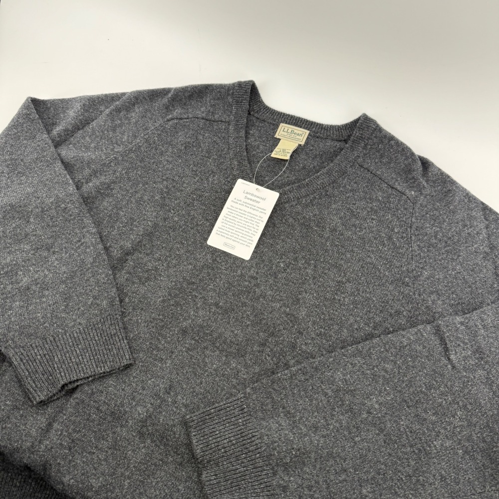 LL Bean Mens Lambswool V-Neck Sweater Charcoal Grey L-REG 264789 New With Tags - Picture 1 of 7